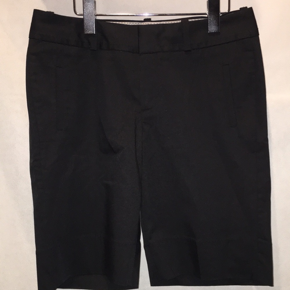 Banana Republic Martin Fit Black Bermuda Shorts | Size 6
